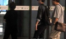 最新冯绍峰爆料新闻报道,揭秘娱乐圈不为人知的幕后故事