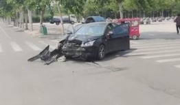 东湖车祸学生爆料视频大全,还原惊心动魄现场瞬间