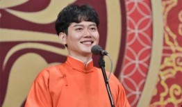 孟鹤堂爆料女朋友视频,甜蜜瞬间引网友热议